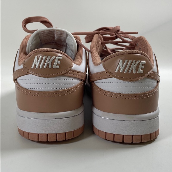 Used Womens Nike Dunk Low Rose Whisper DD1503-118
NWOB - Picture 4 of 5